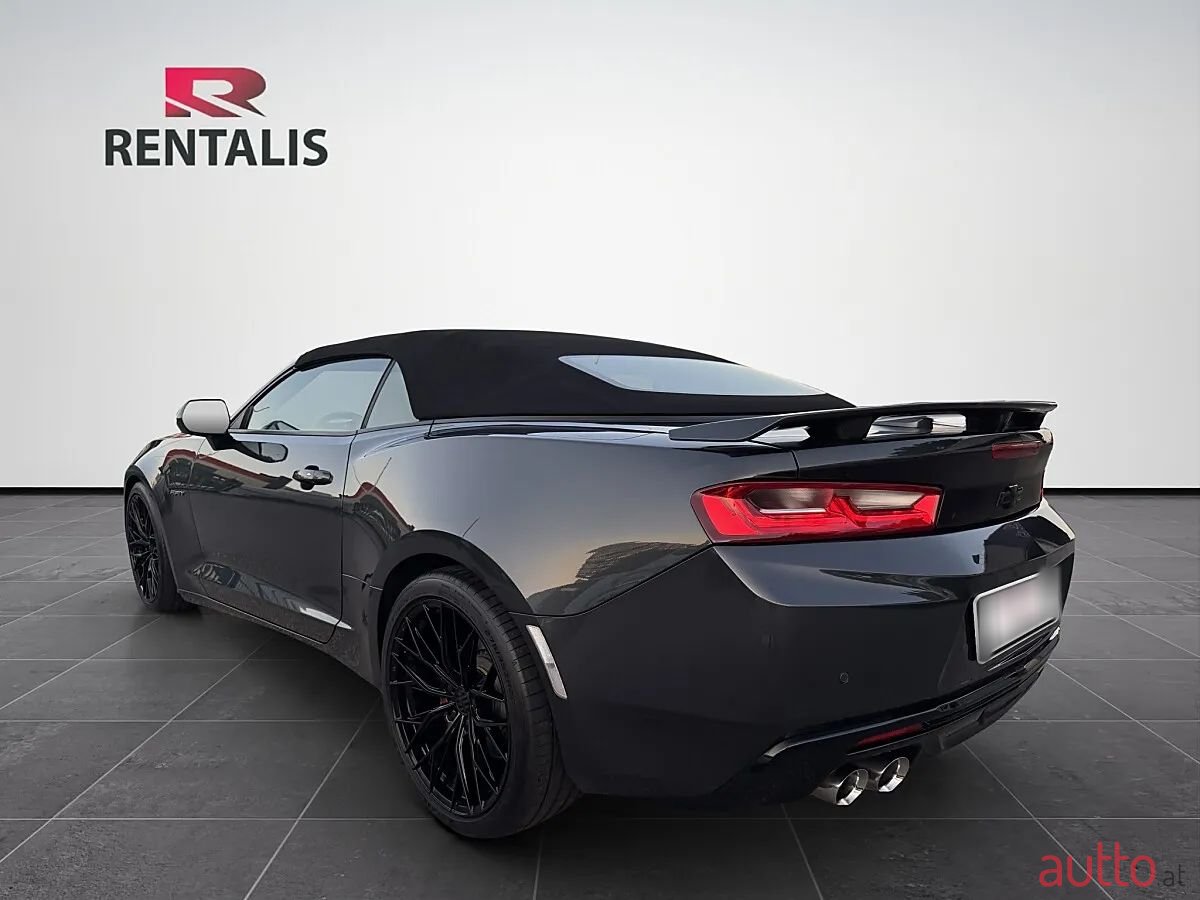 2017' Chevrolet Camaro photo #3