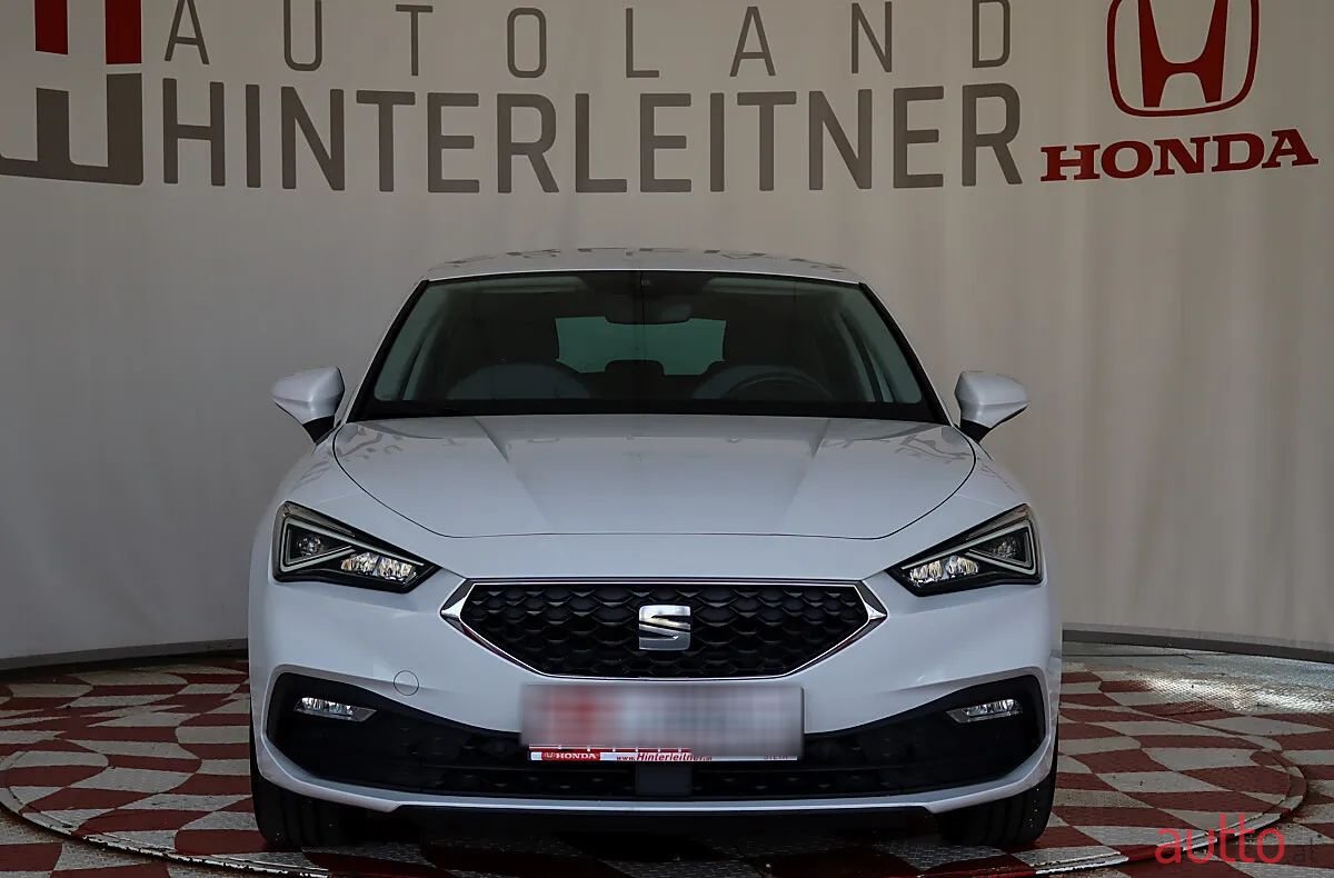 2020' SEAT Leon photo #5
