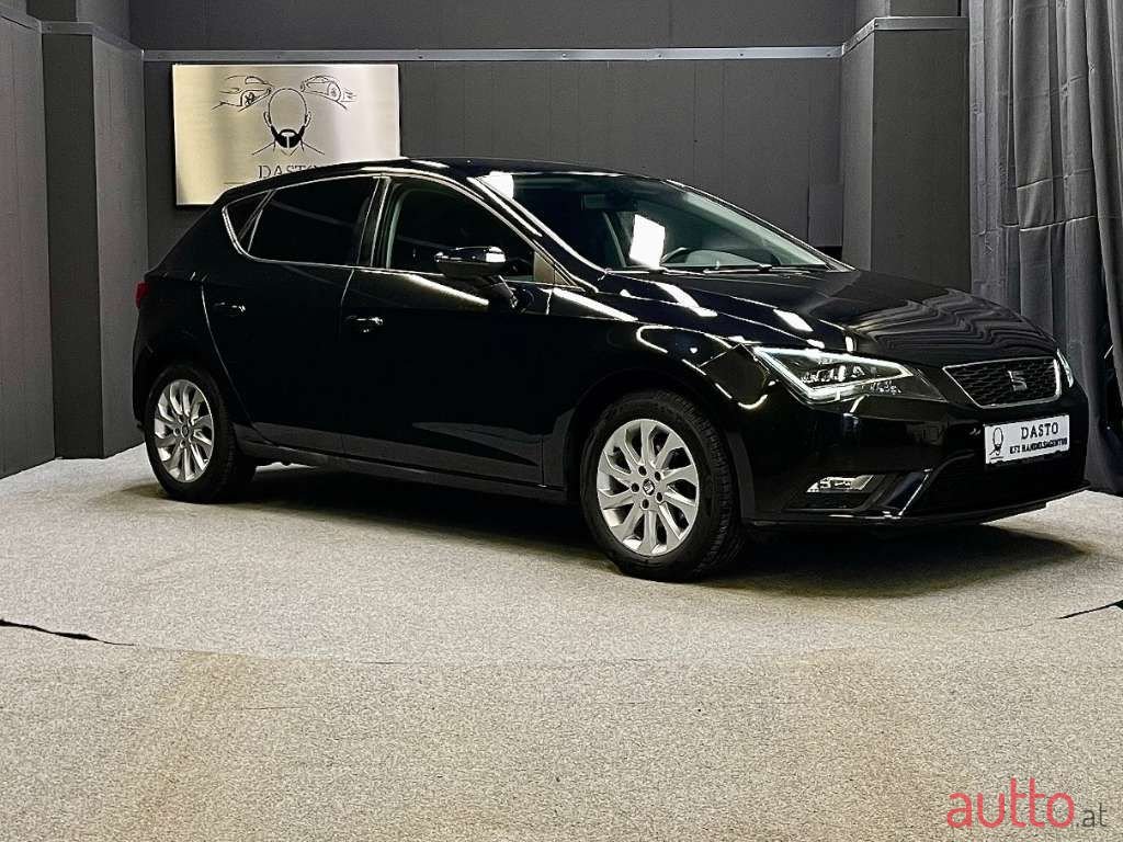 2015' SEAT Leon photo #5