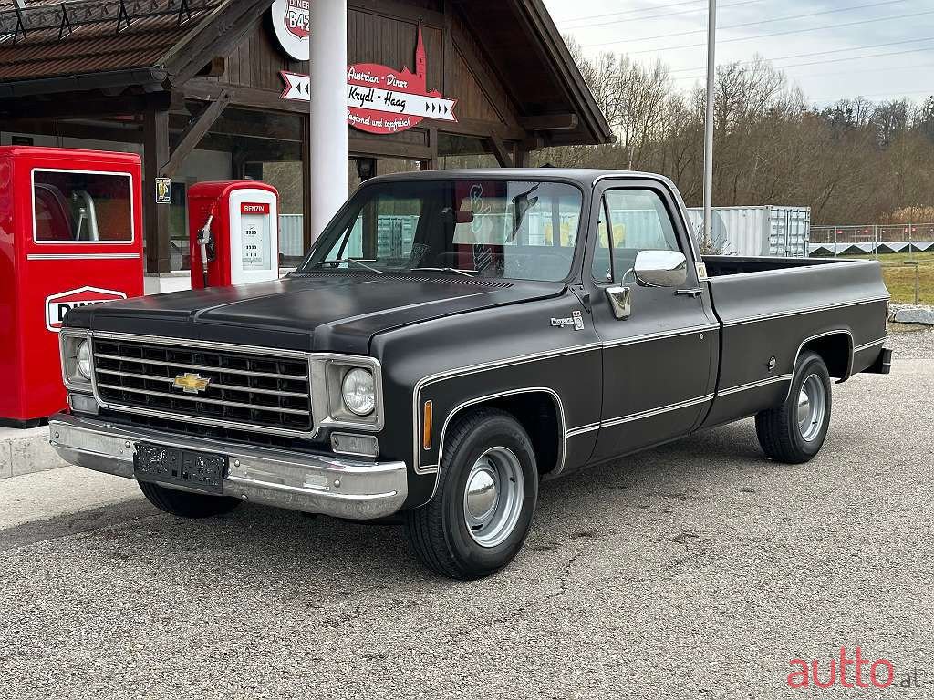 1975' Chevrolet Silverado photo #1