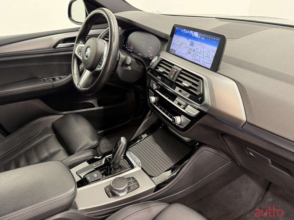 2020' BMW X3 photo #5