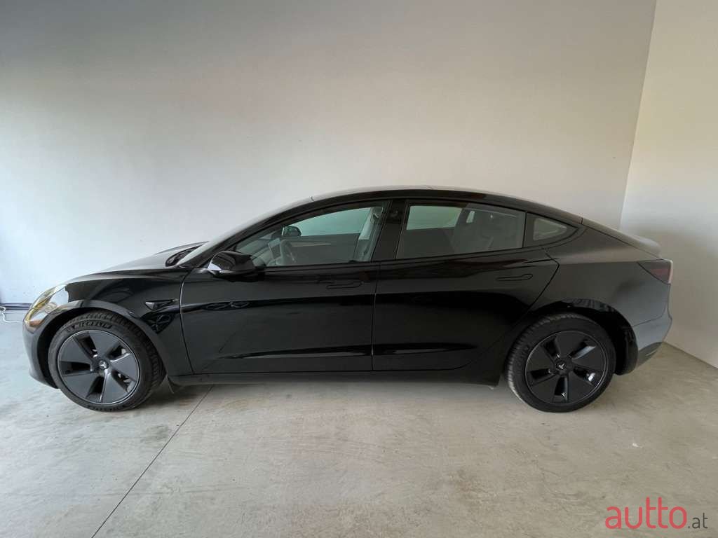 2022' Tesla Model 3 photo #4