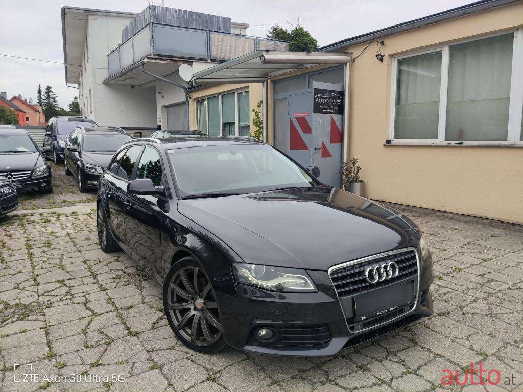 2011' Audi A4 photo #3