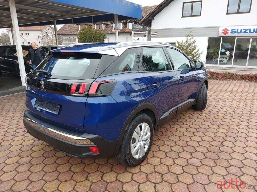 2018' Peugeot 3008 photo #2