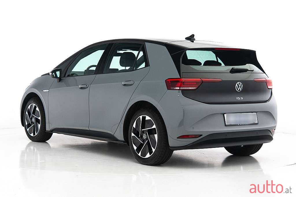 2020' Volkswagen ID.3 photo #3