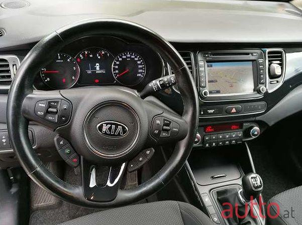 2014' Kia Carens photo #1