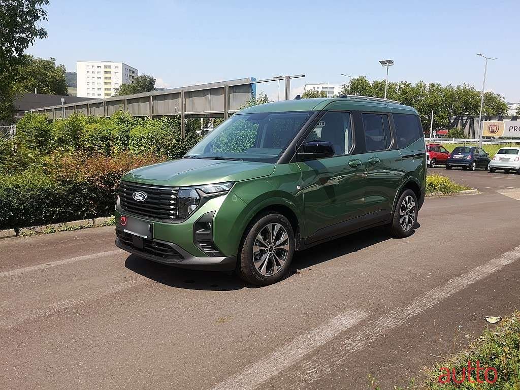 2024' Ford Tourneo photo #1