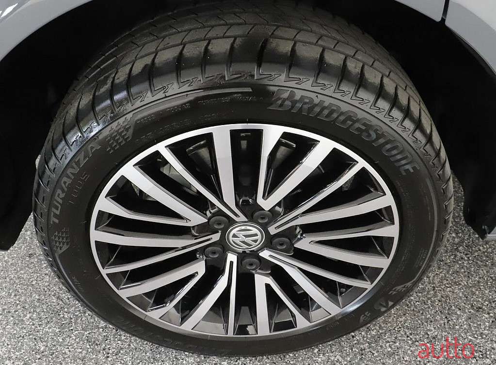 2022' Volkswagen T6 photo #6