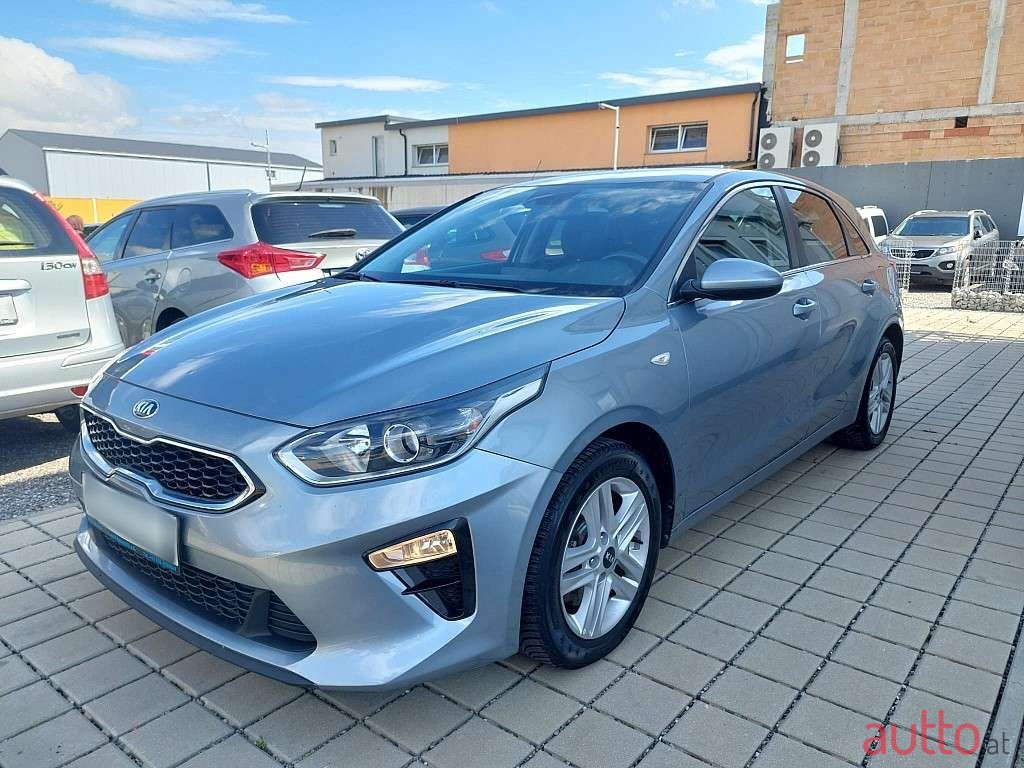 2020' Kia Ceed photo #5