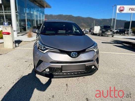 2018' Toyota C-HR photo #2