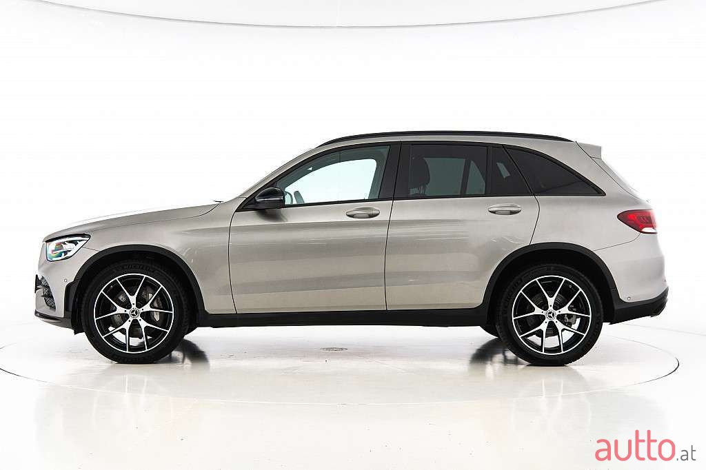 2022' Mercedes-Benz Glc-Klasse photo #2
