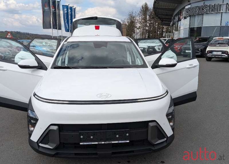 2024' Hyundai Kona photo #5