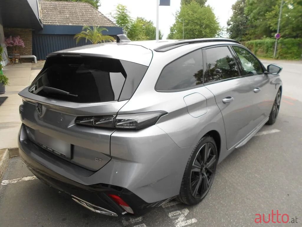 2023' Peugeot 308 photo #5