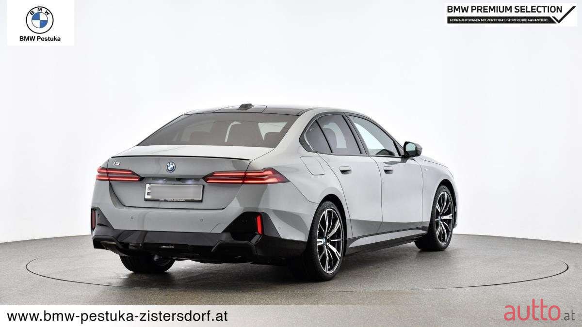 2024' BMW 5Er-Reihe photo #4