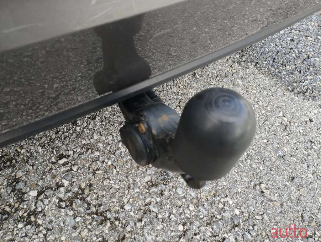 2015' Volkswagen Golf photo #4