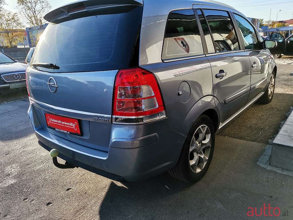 2008' Opel Zafira photo #6