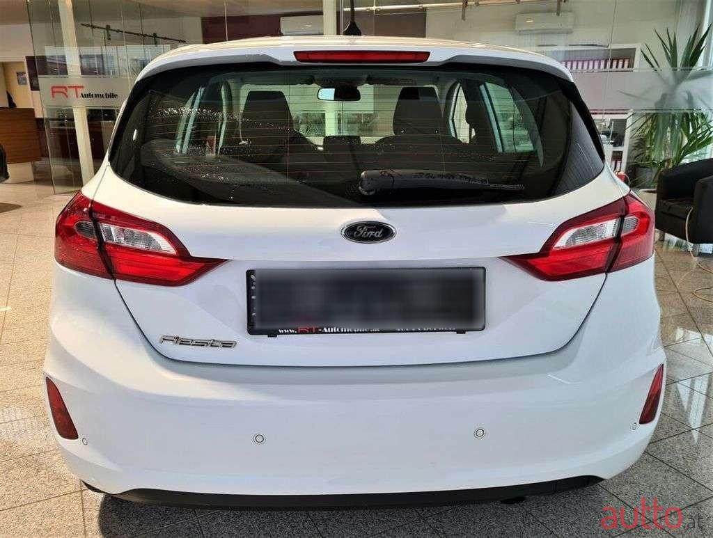 2017' Ford Fiesta photo #4