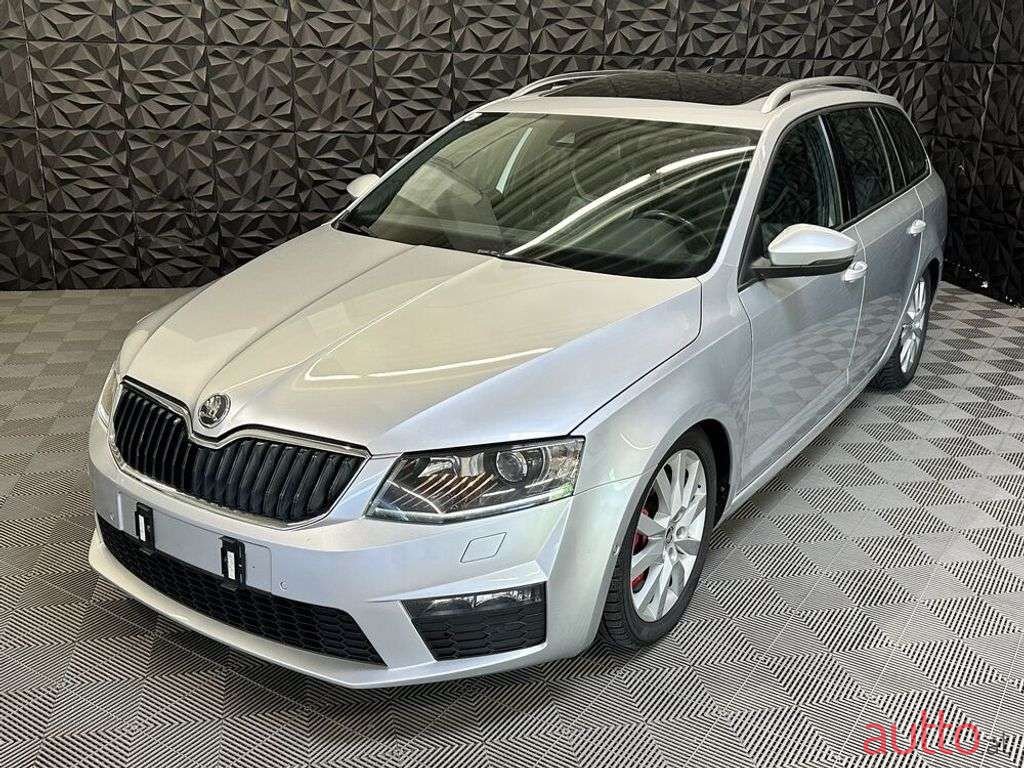 2014' Skoda Octavia photo #1