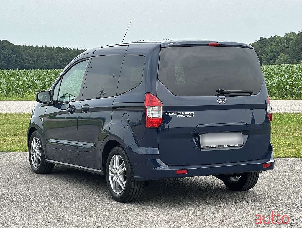 2018' Ford Tourneo photo #3