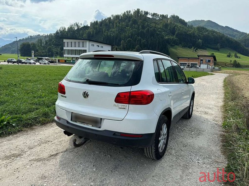 2014' Volkswagen Tiguan photo #6