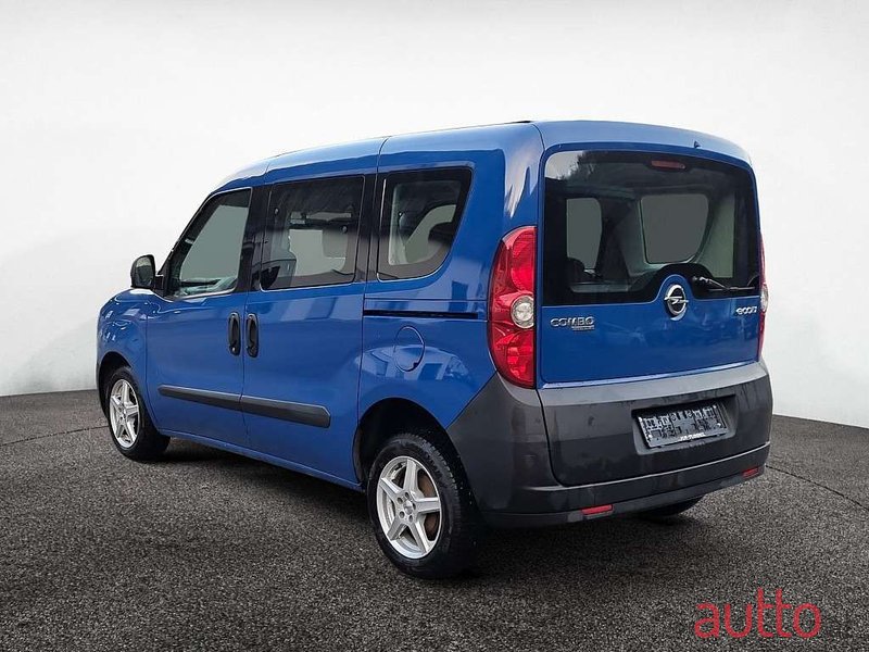 2013' Opel Combo photo #3