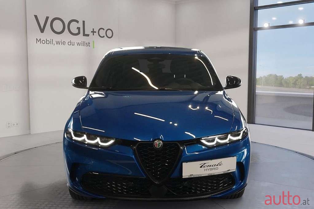 2022' Alfa Romeo Tonale photo #5