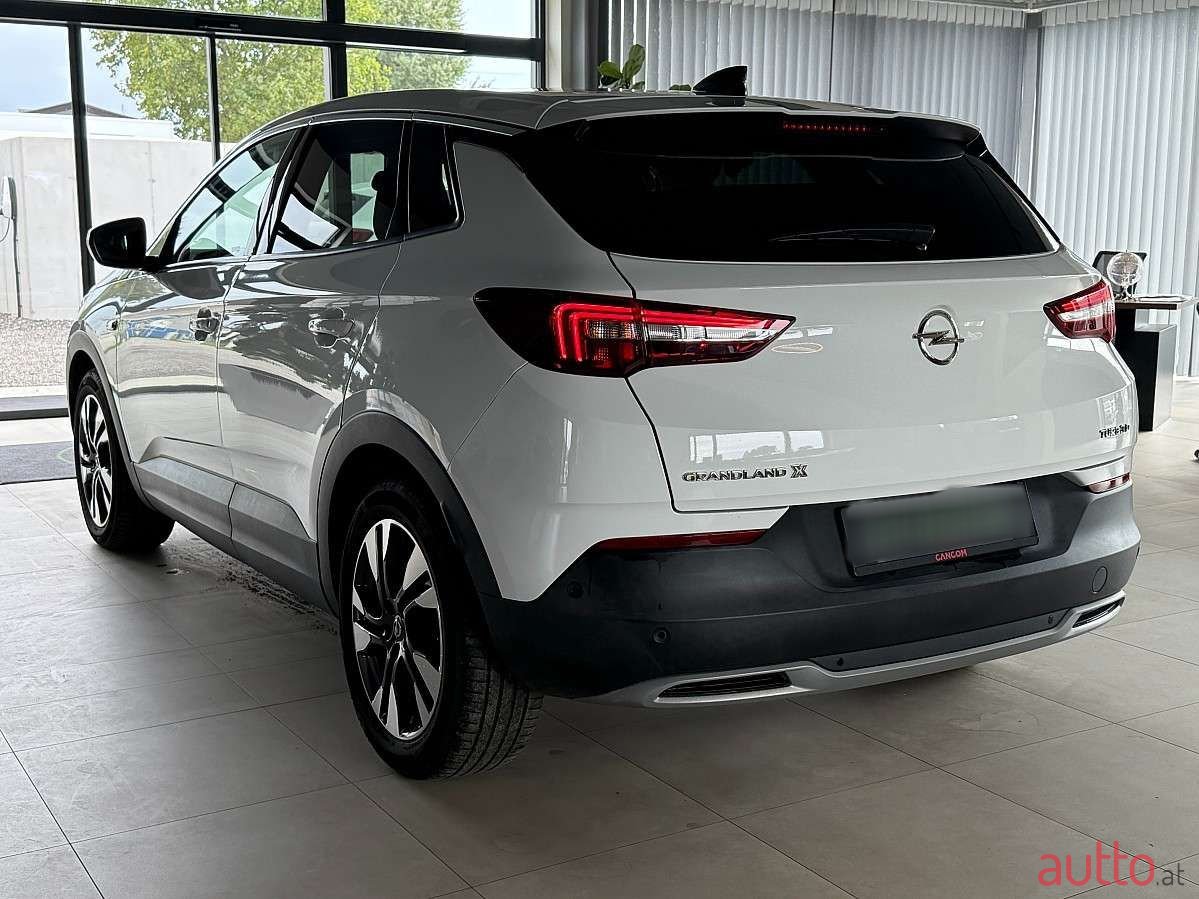 2018' Opel Grandland X photo #4