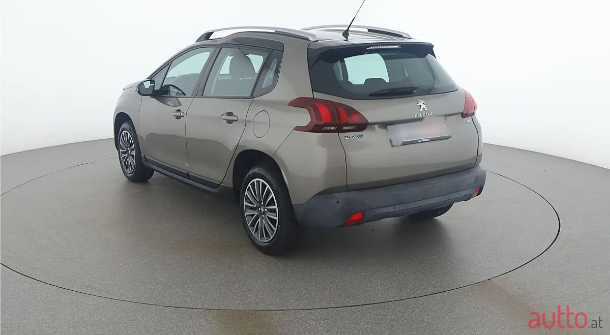 2017' Peugeot 2008 photo #3