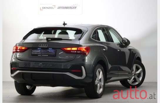 2022' Audi Q3 photo #2