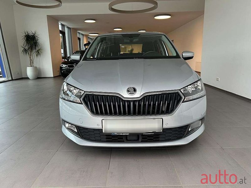 2021' Skoda Fabia photo #2