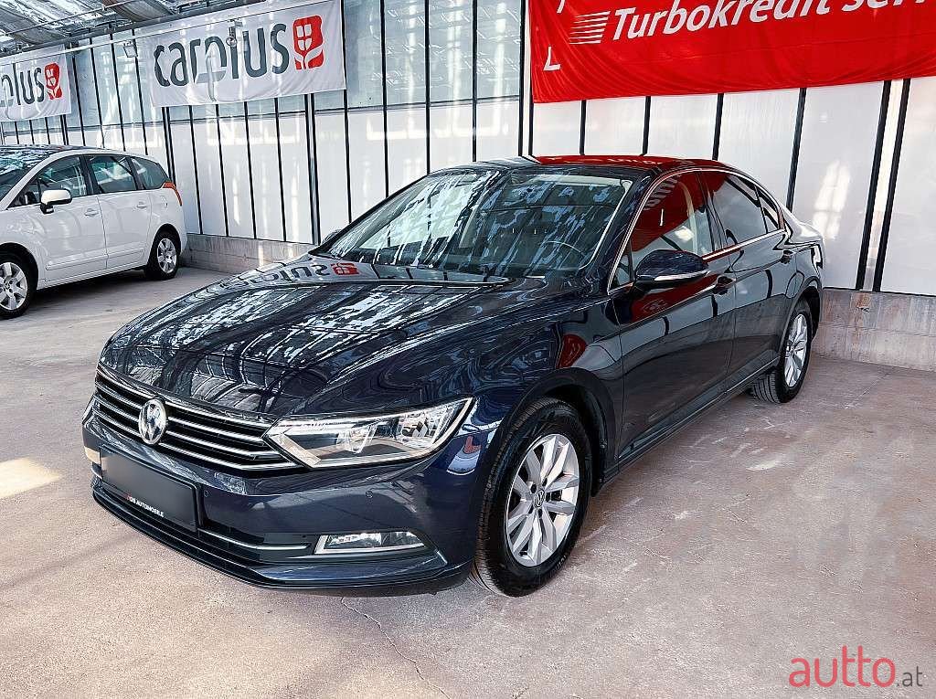 2017' Volkswagen Passat photo #1