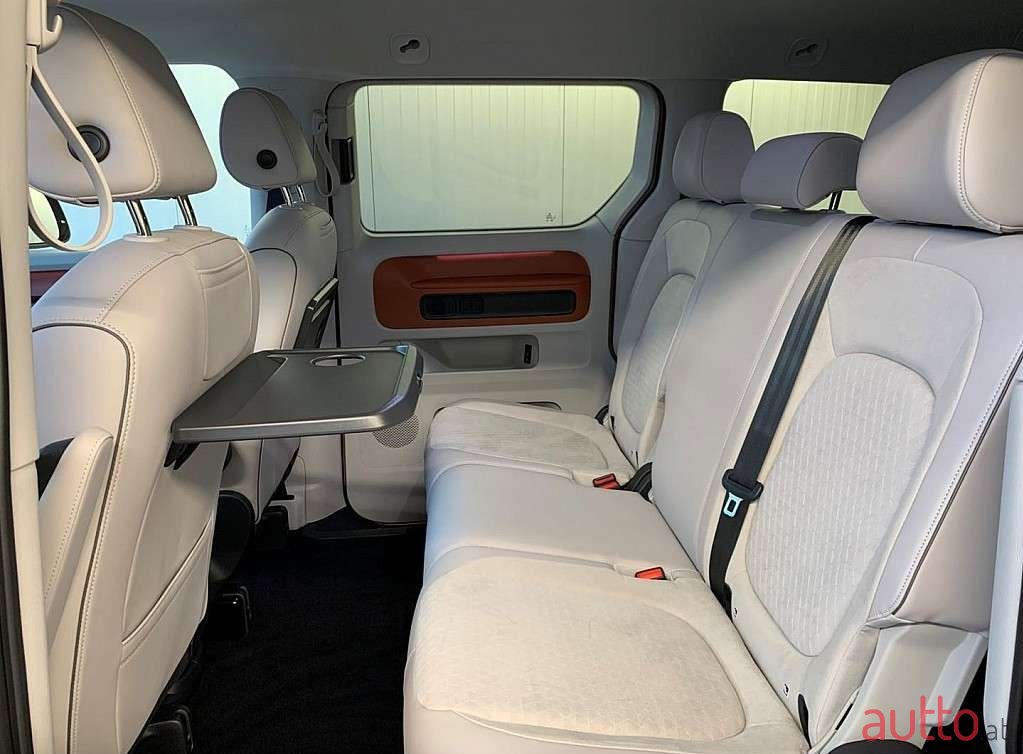 2023' Volkswagen ID. Buzz photo #5