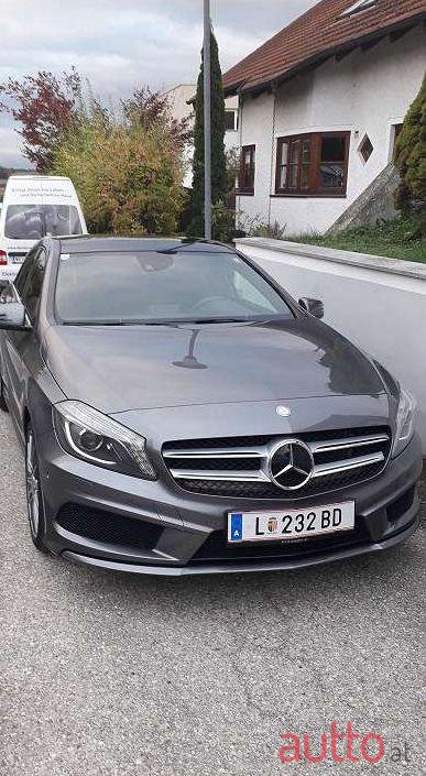 2013' Mercedes-Benz A-Klasse photo #1