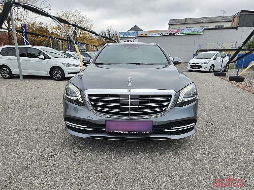 2019' Mercedes-Benz S-Klasse photo #2