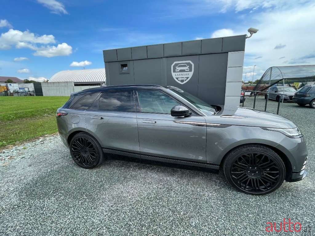 2018' Land Rover Range Rover Velar photo #2