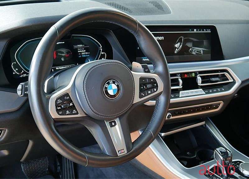 2021' BMW X5 photo #6