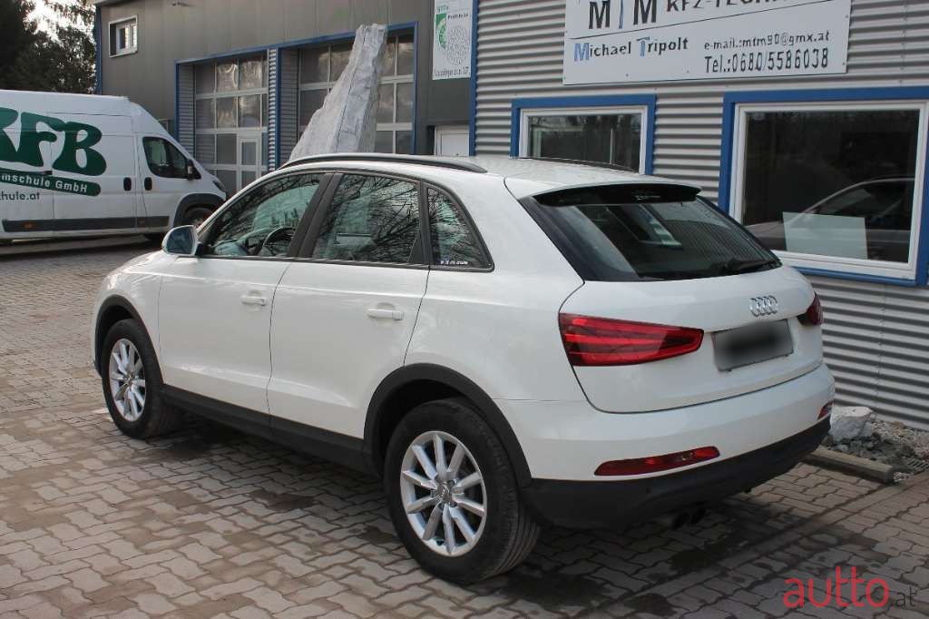 2013' Audi Q3 photo #4