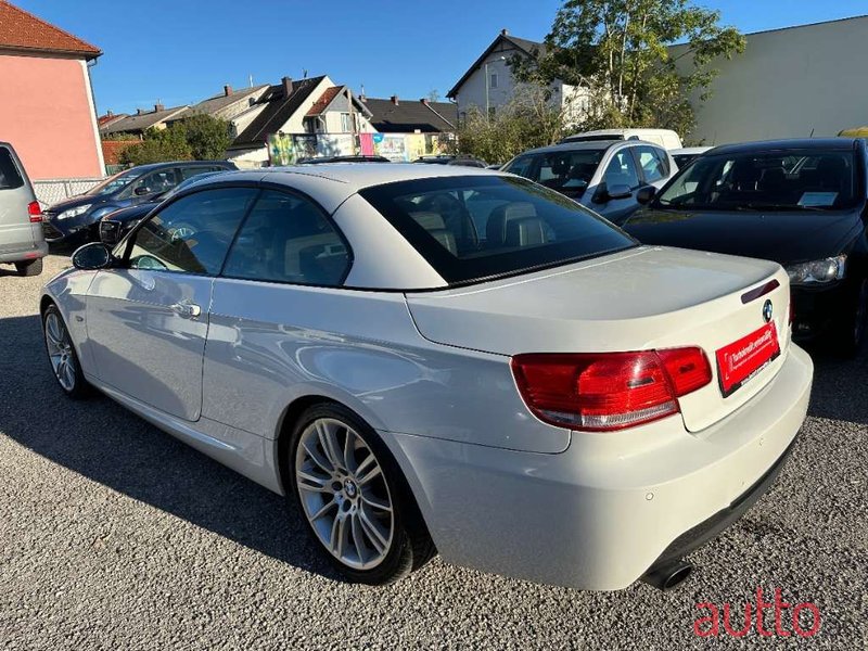 2010' BMW 3Er-Reihe photo #5