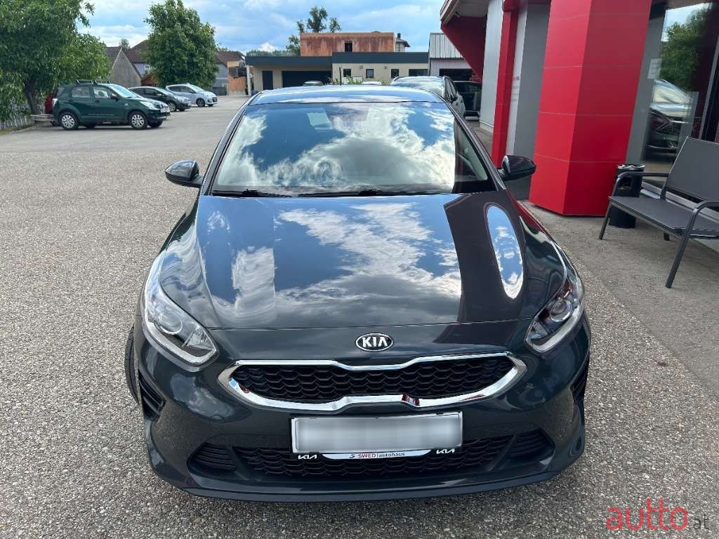 2019' Kia Ceed photo #1