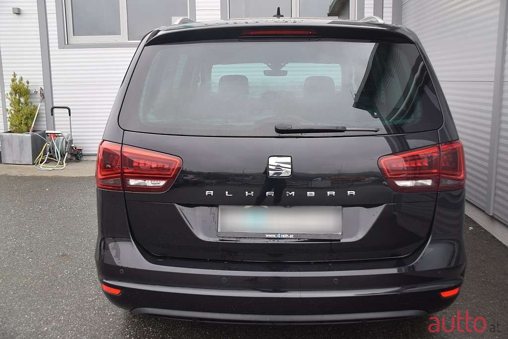 2019' SEAT Alhambra photo #5
