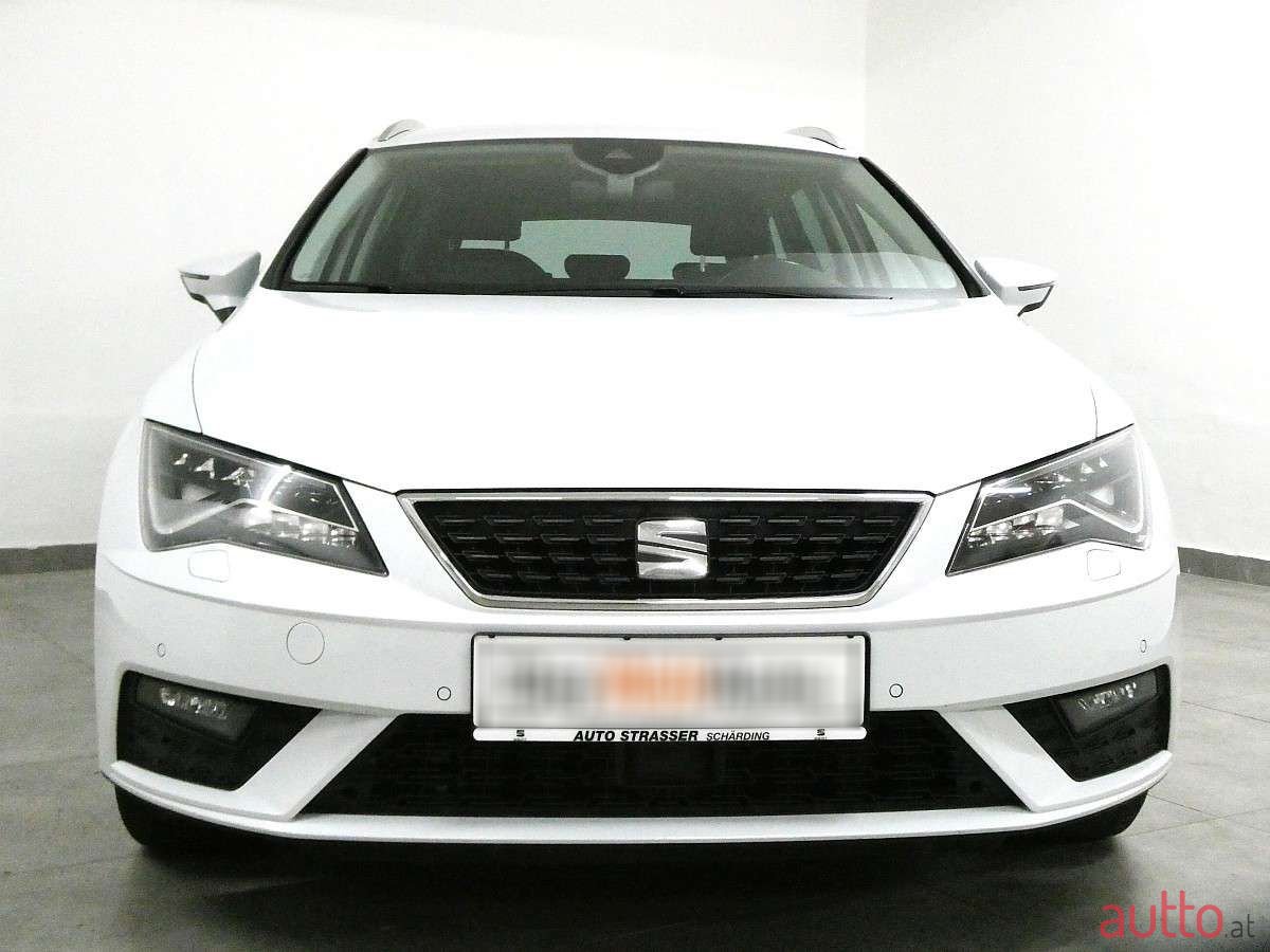 2019' SEAT Leon photo #2