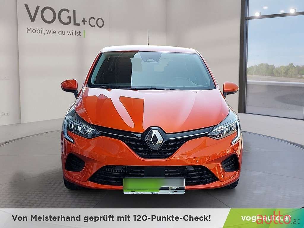 2021' Renault Clio photo #5