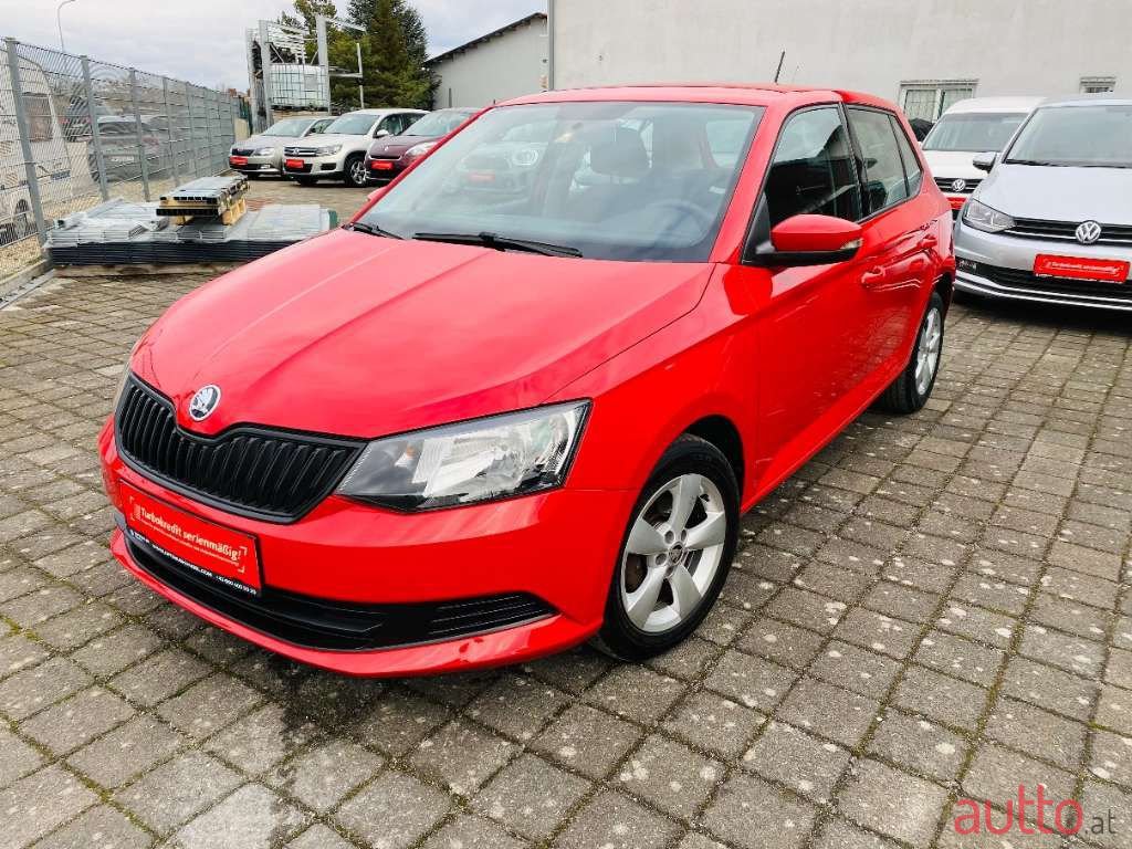 2016' Skoda Fabia photo #2