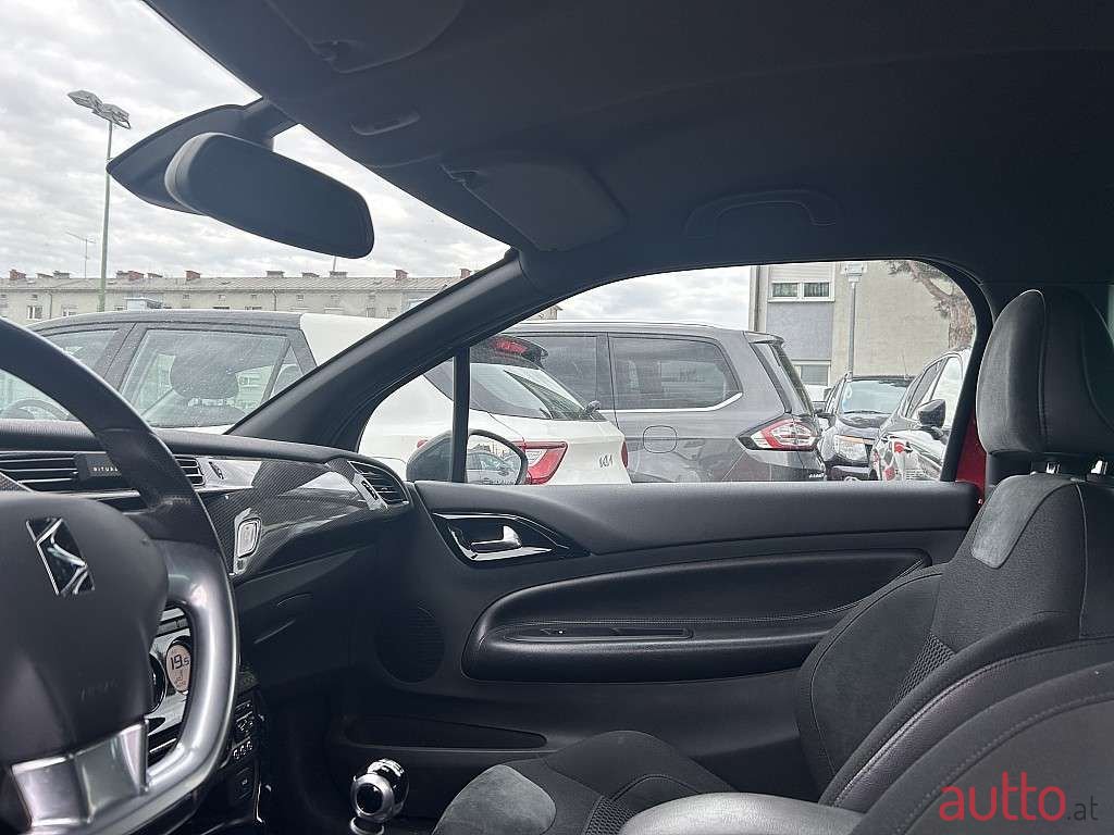 2014' Citroen DS3 photo #6