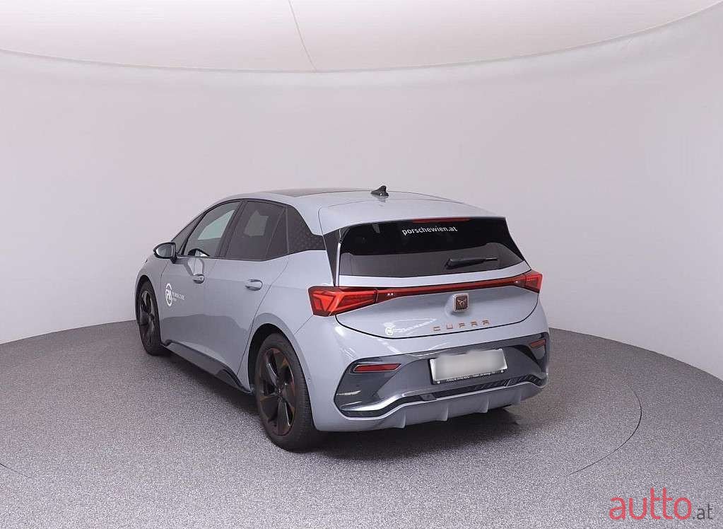 2023' Cupra Born photo #5