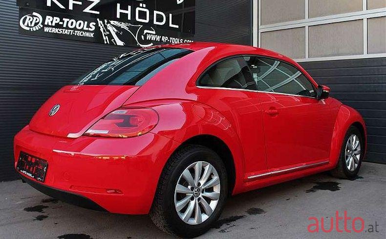 2013' Volkswagen Beetle photo #1