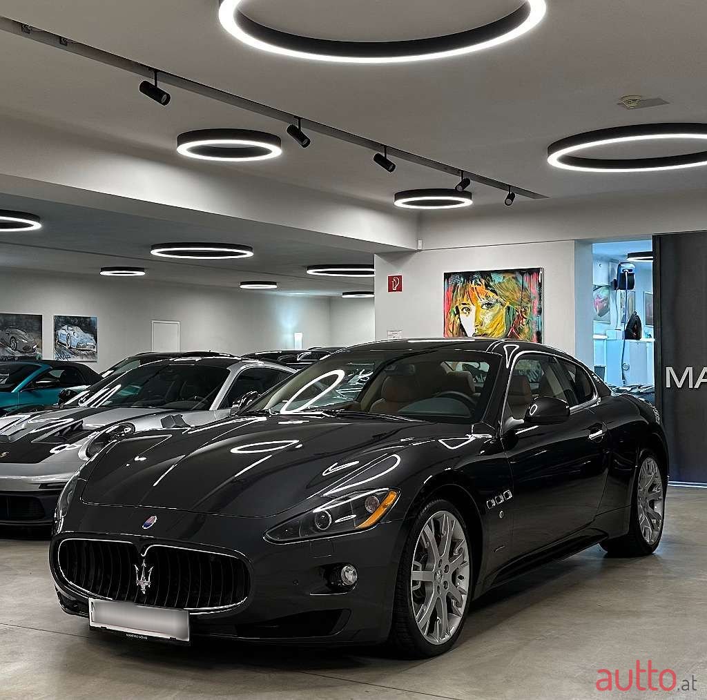 2009' Maserati Gran Turismo photo #4
