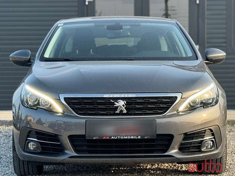 2020' Peugeot 308 photo #3