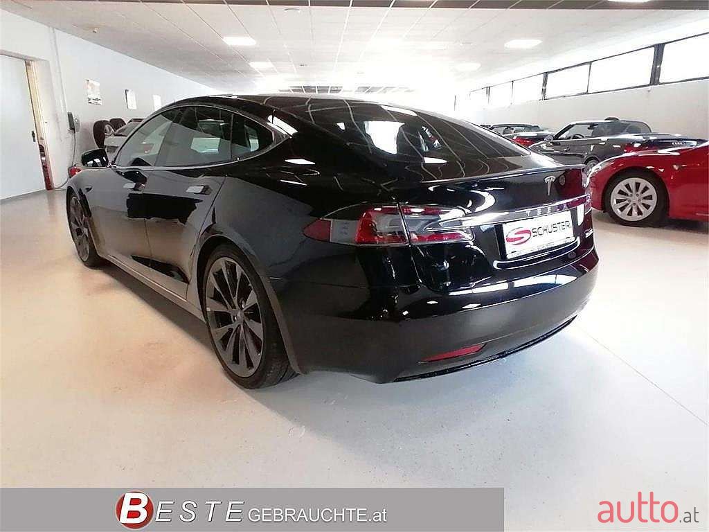 2019' Tesla Model S photo #6