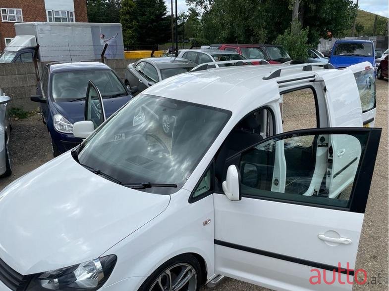 2014' Volkswagen Caddy 1.6 TDI photo #1